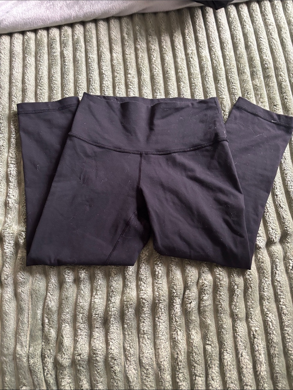 Black capris Leggings - Classic Comfort